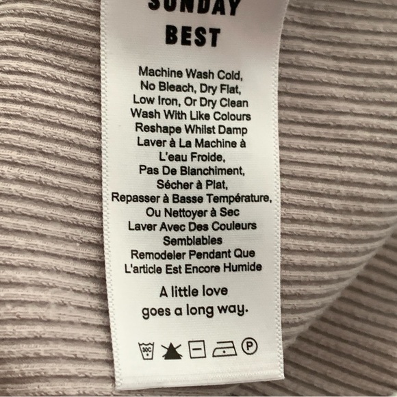 Aritzia Sunday Best Crowne Tee - Picture 6 of 7